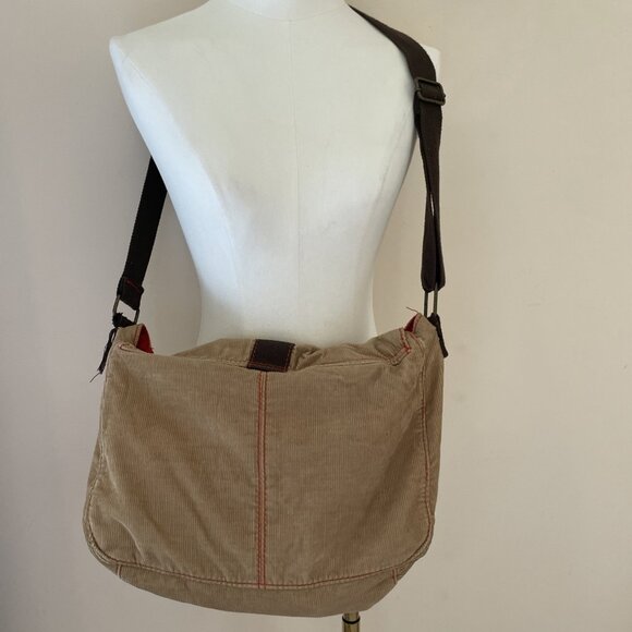 VTG Y2K American Eagle Corduroy Messenger Crossover Bag Beige Zip Pockets Boho - Picture 4 of 14
